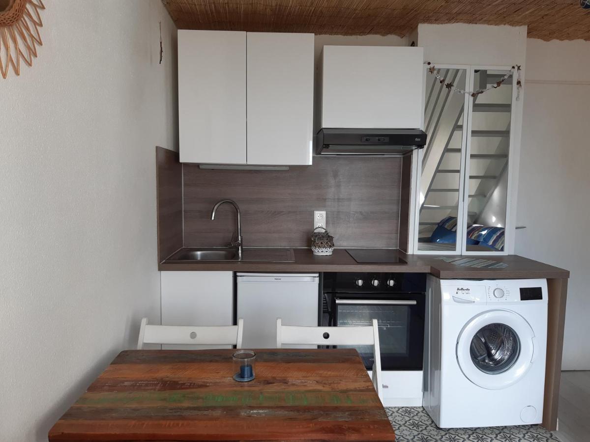 Appartement vue mer, direct plage, front de mer Le Barcarès Extérieur photo